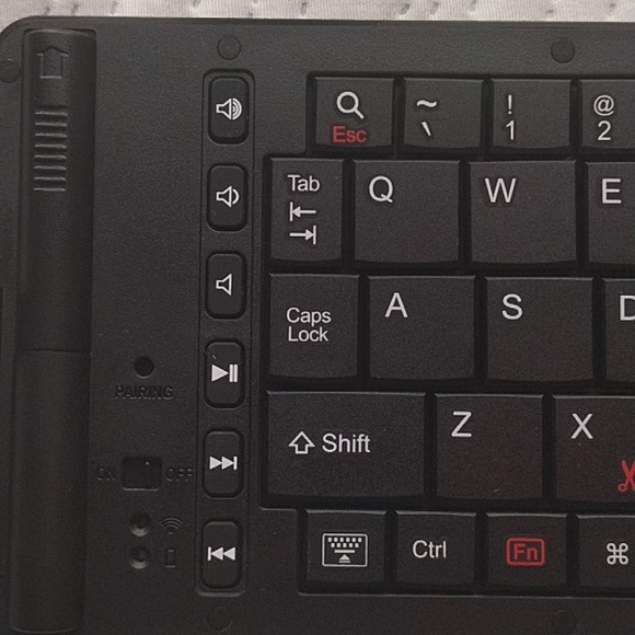 Bluetooth Mobile Keyboard - Picture 8 of 12
